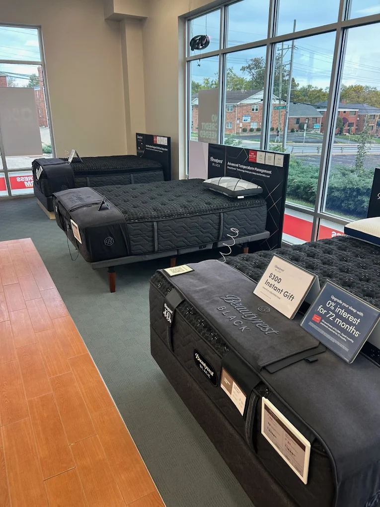 Mattress Firm Glenway Avenue